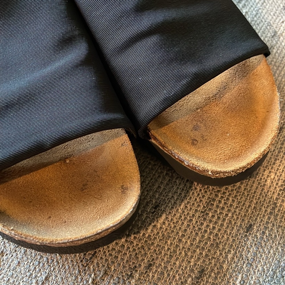NAOT Alana size 37 black stretch slides - Picture 8 of 12